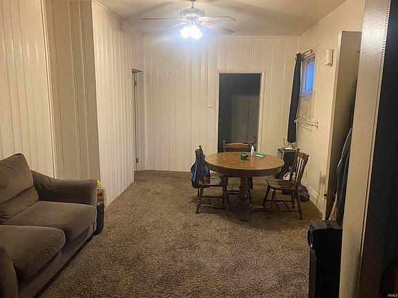 5th image of 810 Bower St
