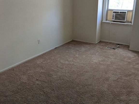 2nd image of 1852 Arwell Ct
