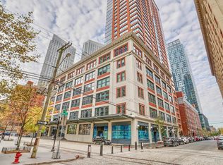 151 Bay St #1006, Jersey City, NJ 07302