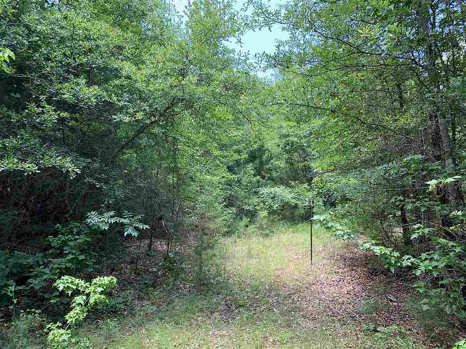 1st image of 3075 County Road 4223