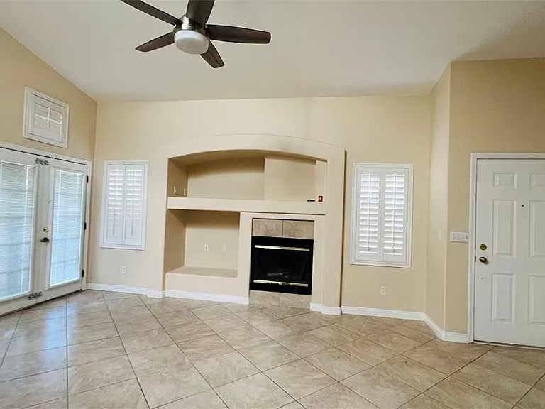 3376 Mallard Nest St — Photo 3