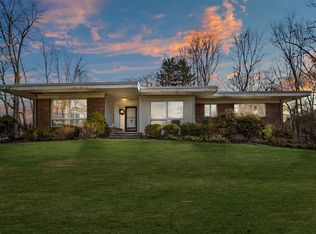 3 Woodward Rd, Poughkeepsie, NY 12603