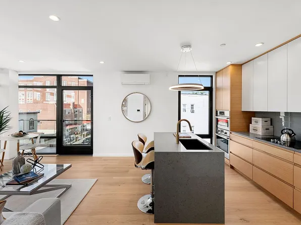 20-48 Steinway St #2A, Astoria, NY 11105