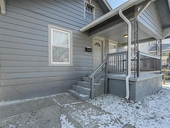 2nd image of 1727 Waverly Ave