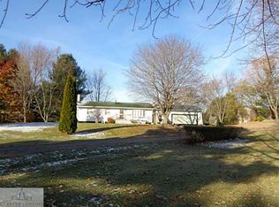 2681 N Gunnell Rd, Eaton Rapids, MI 48827