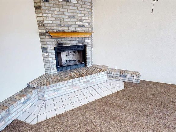 4th image of 1120 N San Mateo St