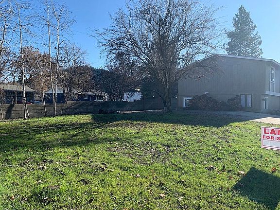 4th image of 2718 N 10th St