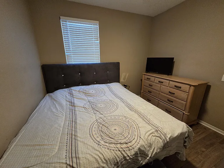 2122 W Ephesus Ct — Photo 16