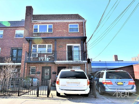 2nd image of 2110 Broadway