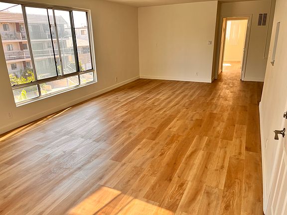 2nd image of 1343 N Sierra Bonita Ave #6A