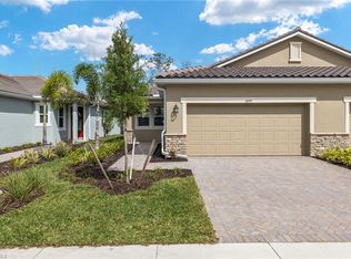 10295 Bonavie Cove Dr, Fort Myers, FL 33966