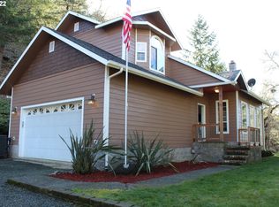 541 Sierra Dr, Roseburg, OR 97470