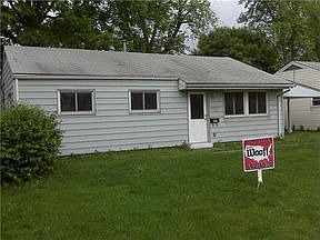 1st image of 233 Bonds Ave