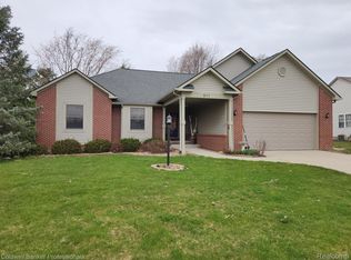 211 Kathy Cir, Linden, MI 48451