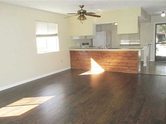 3rd image of 2280 Bancroft Cir S APT D