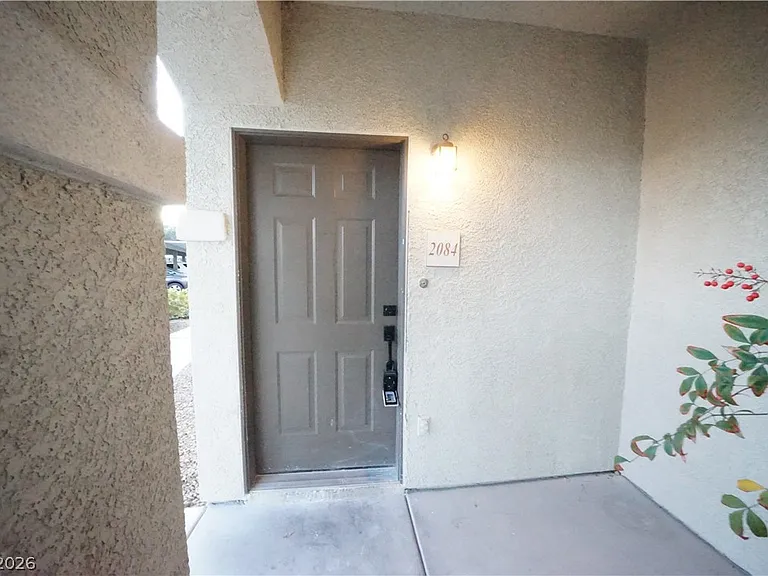 9050 W Warm Springs Rd #2084 — Photo 3