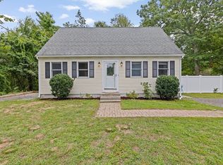 1 Michael Dr, Wareham, MA 02571