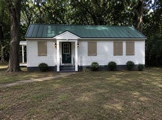 955 Bainbridge Xing, Muscle Shoals, AL 35661