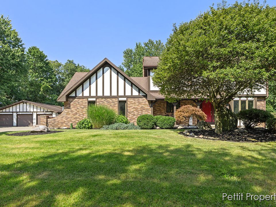 1st image of 906 N Glenwood Dr