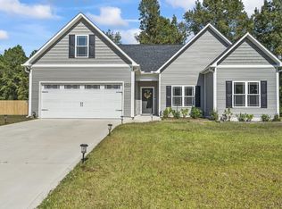 204 Buckeye Ct N, Jacksonville, NC 28540