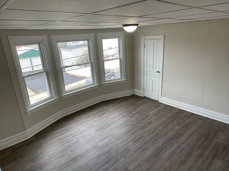 64 E Ettwein St #2 — Photo 3