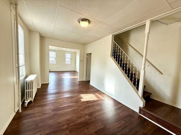 305 S Front St APT 2