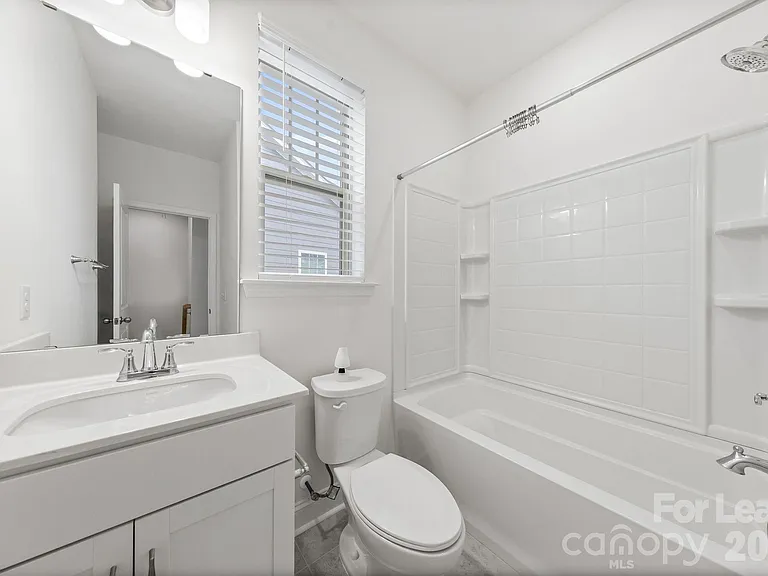 236 Judson Ave — Photo 27