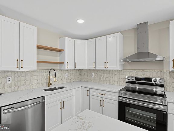 5th image of 2 Glenamoy Rd Unit 101
