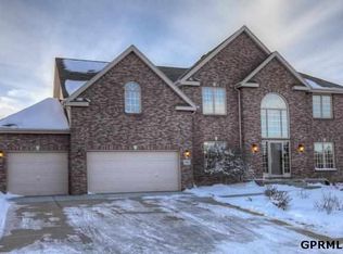 2914 N 172nd St, Omaha, NE 68116