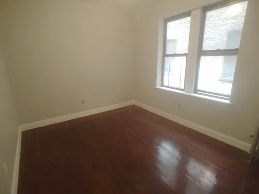 Rented by Bohemia Realty Group | media 32