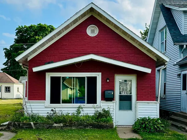 711 E 5th St, Winona, MN 55987