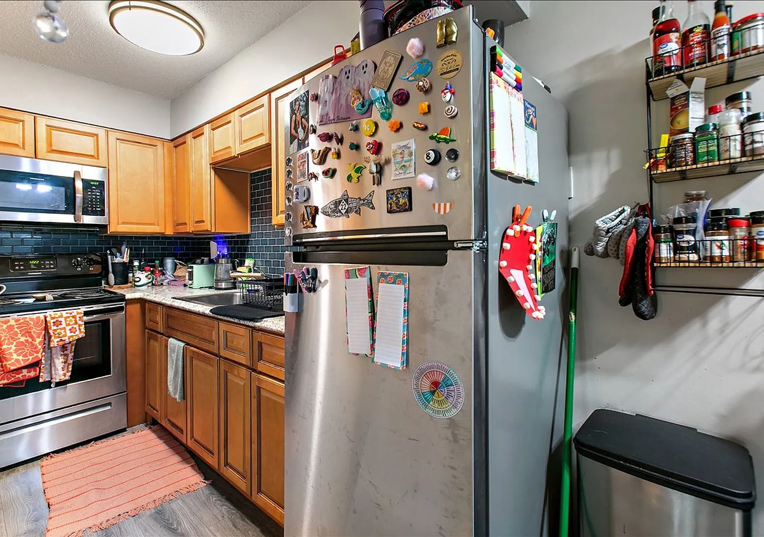 3307 Mayflower Street — Photo 4