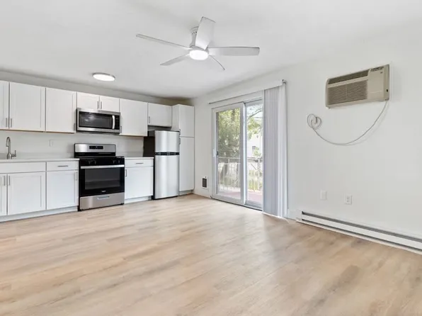 55 Broad St APT 3, Lynn, MA 01902