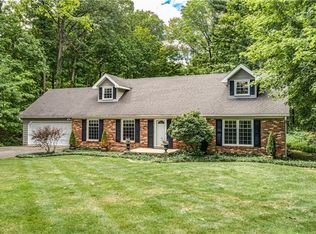 5811 Lincoln Highway Rd, Charleston, IL 61920