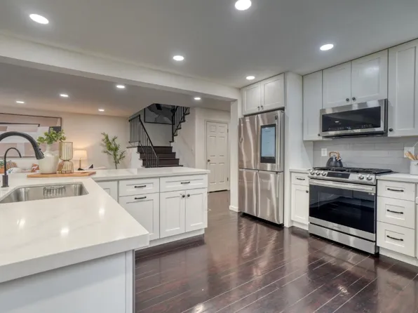 15 Amy Dr, San Mateo, CA 94403