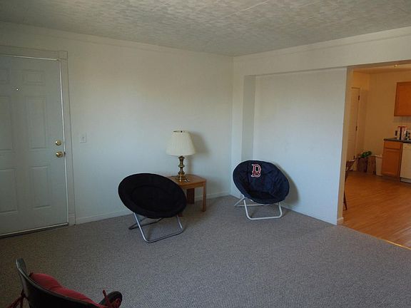 4th image of 321 Paul Manafort Dr APT 6