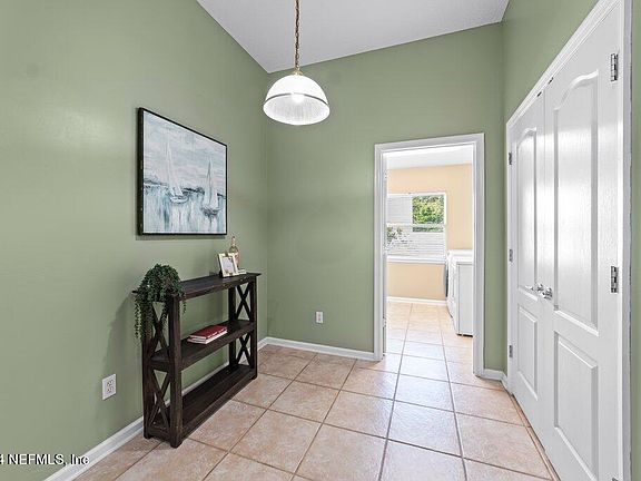 5th image of 2973 CAPTIVA BLUFF Court