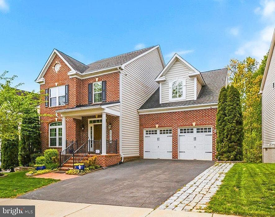 1st image of 23004 Sycamore Farm Dr