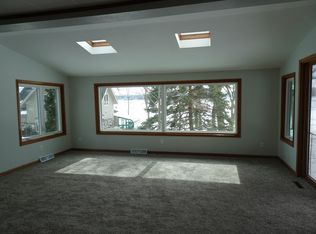 N28W29739 Oakwood Grove Rd, Pewaukee, WI 53072