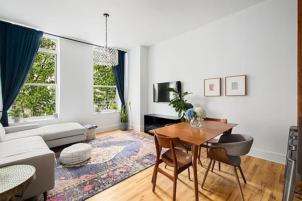 Sold by Compass | media 14