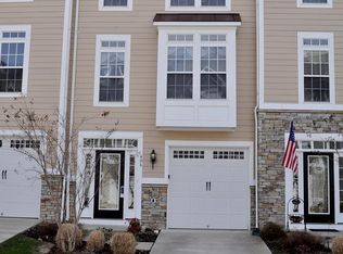 406 Monroe Point Dr, Colonial Beach, VA 22443