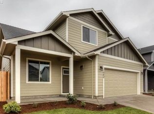 1080 Harbour Ln NE, Keizer, OR 97303