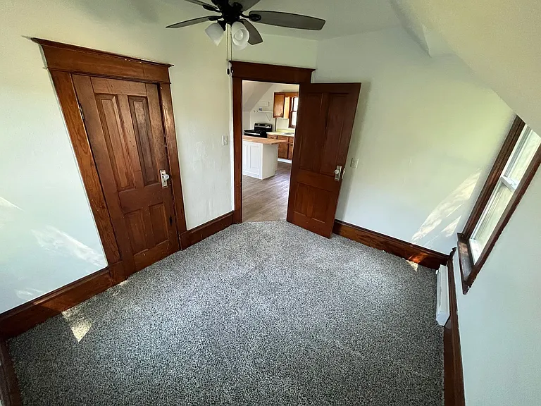 26351 W Mondovi St — Photo 7