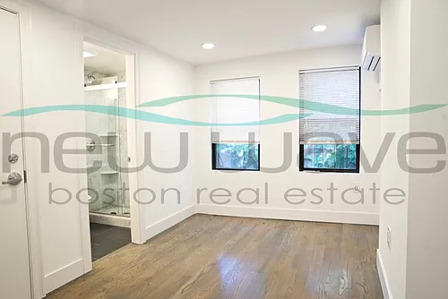 61 Joy St Photo 1