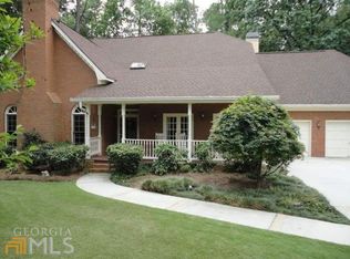 1355 Northcliff Trce, Roswell, GA 30076