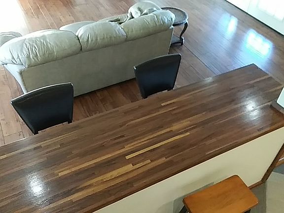 4th image of 219 Palm Dr