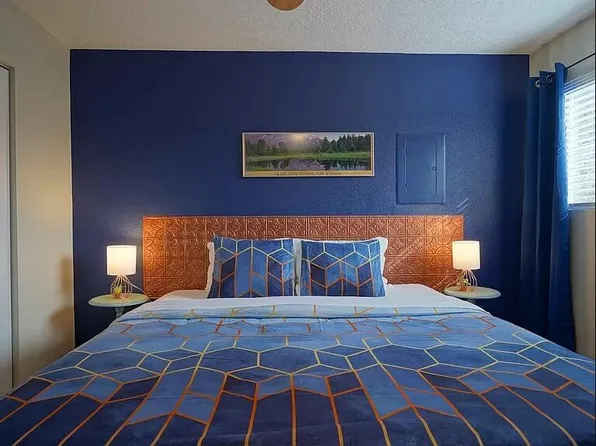1404 Pennsylvania St NE APT 3, Albuquerque, NM 87110