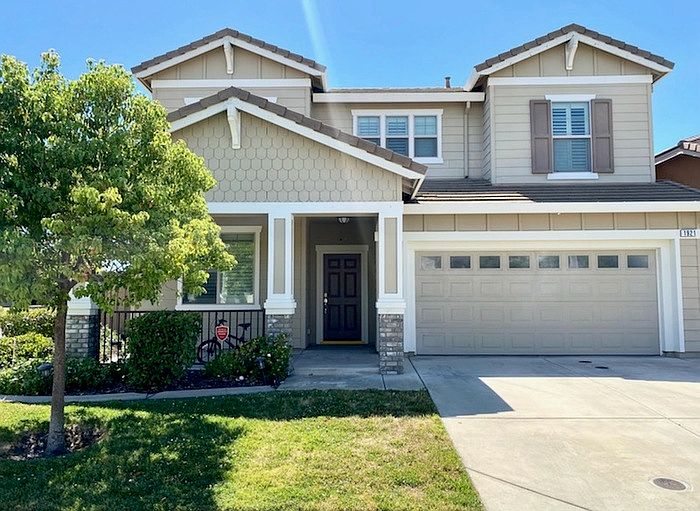 1st image of 1921 Della Verona Dr