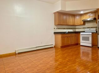 2823 W 15th St #1A, Brooklyn, NY 11224