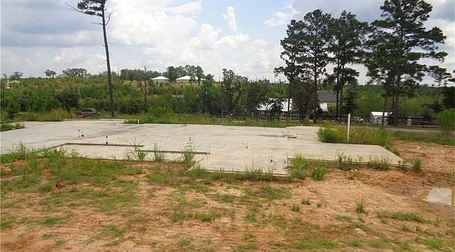1st image of 138 S Buckhorn Dr
